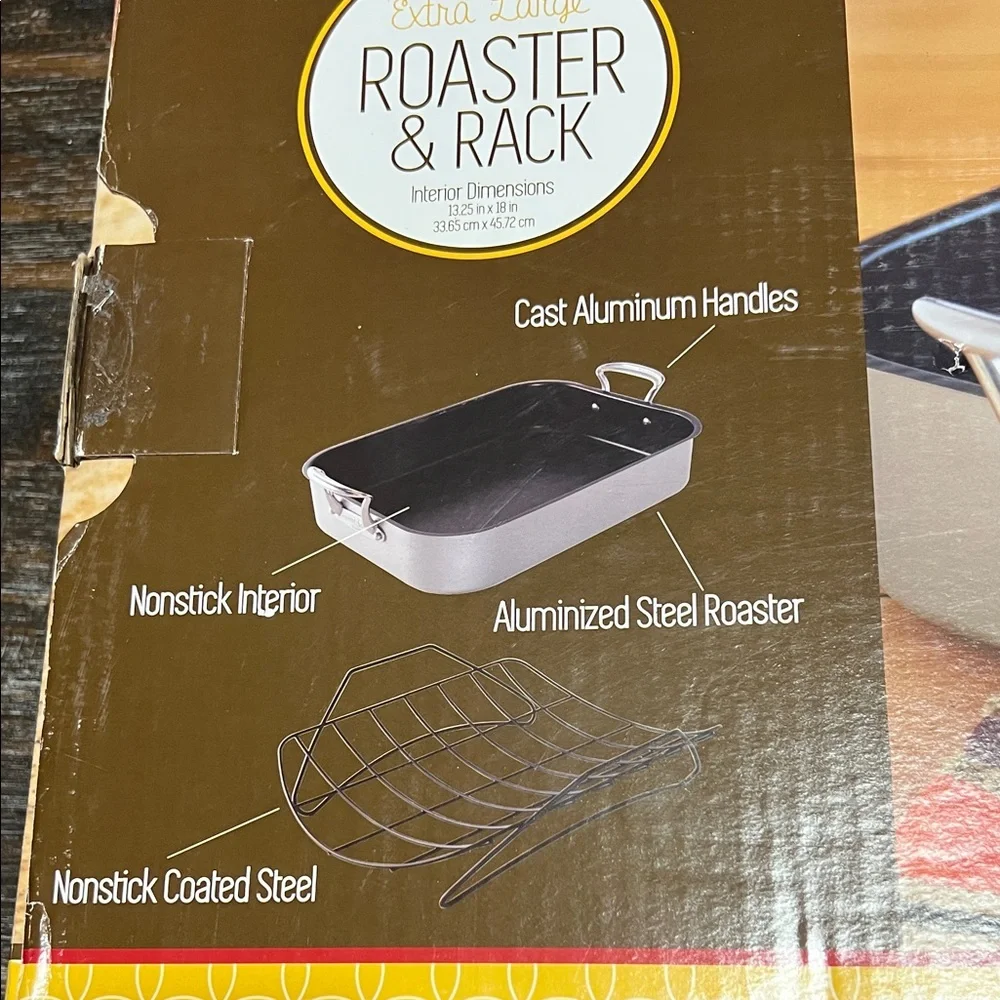 NWT Nordic Ware Roaster & Rack - Yellow Accent with Cream Box Art